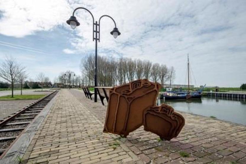 Het bagagekunstwerk van Jaap Reedijk (Foto: Hans Villerius)