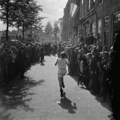 hardlopen op het Rapenburg, Leiden
