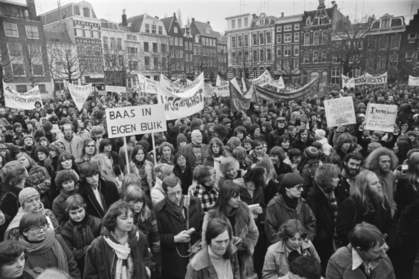 Demonstratie in Amsterdam, Baas in eigen buik.