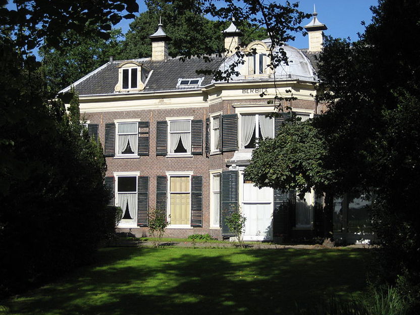 Foto Buitenzijde Buitenplaats Berbice