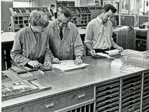 De zetterij van Drukkerij Van der Drift (foto: Aad van der Drift, ca. 1960)