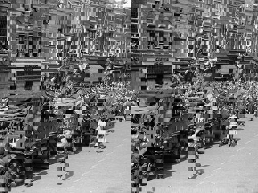Bevrijding door Canadezen. Op 8 mei 1945. De fotograaf is onbekend