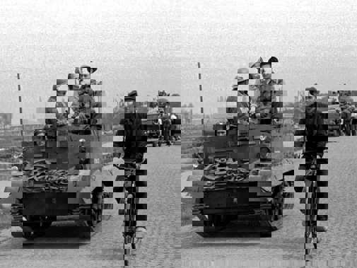 Bevrijding door Canadezen. Op 8 mei 1945. De fotograaf is onbekend
