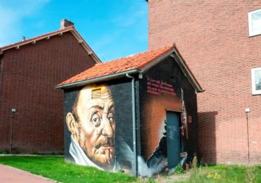 Trafohuisje aan de Willem de Zwijgerlaan, Leiden. (Foto: Marcella Dorigo)